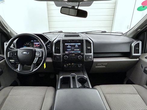Used 2015 Ford F150 XLT w/ Equipment Group 302A Luxury image 13