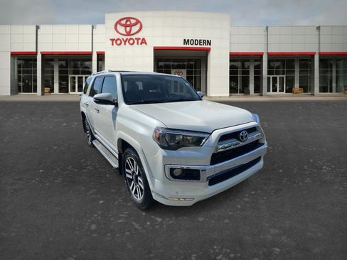 Used 2017 Toyota 4Runner Limited image 3