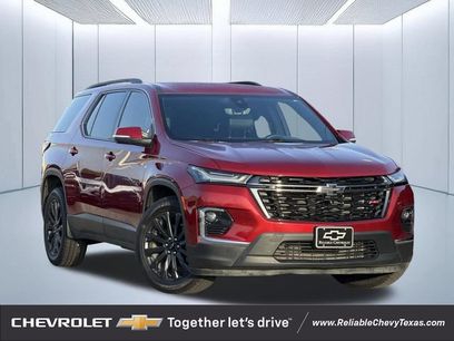 Used 2023 Chevrolet Traverse RS