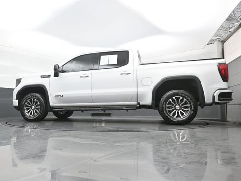 Used 2023 GMC Sierra 1500 AT4 AWD/4WD image 30
