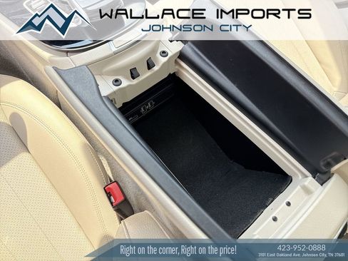 Used 2018 Mercedes-Benz E 300 4MATIC image 23