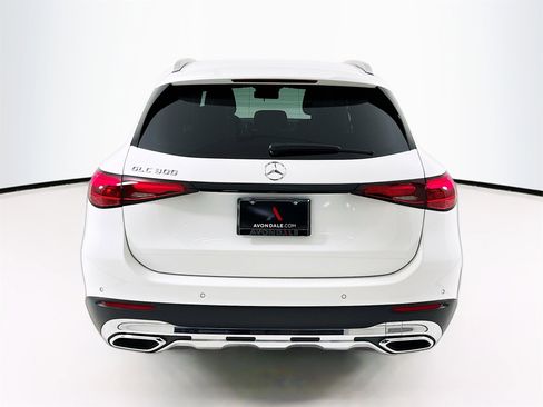Certified 2025 Mercedes-Benz GLC 300 image 7
