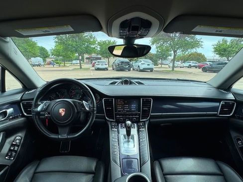 Used 2014 Porsche Panamera w/ Premium Package Plus image 8