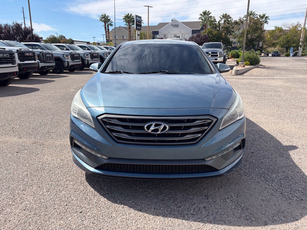 Used 2015 Hyundai Sonata Sport w/ Option Group 03 FWD image 2