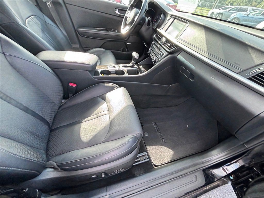 Used 2020 Kia Optima Premium FWD image 25