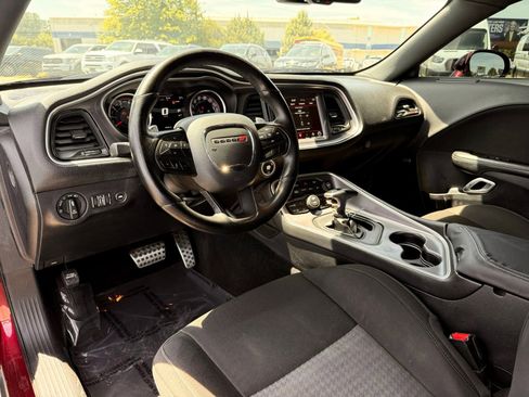 Used 2020 Dodge Challenger R/T Scat Pack RWD image 21