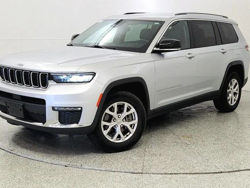 Used 2022 Jeep Grand Cherokee L Limited AWD/4WD image 3