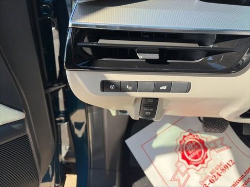 New 2026 Nissan Murano Platinum image 18