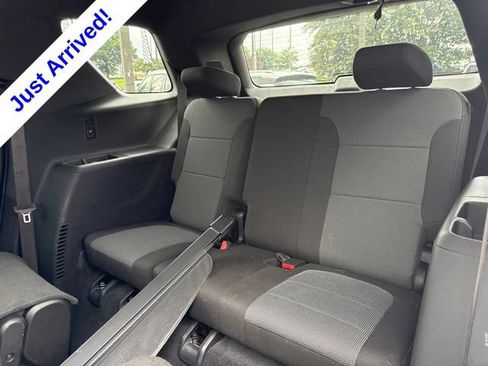 Used 2023 Chevrolet Traverse LT w/ LPO, Cargo Package AWD/4WD image 10