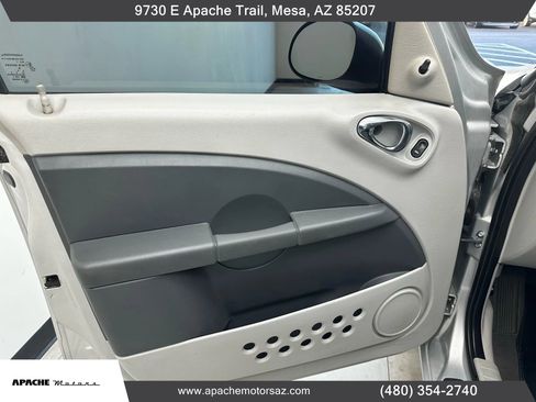 Used 2008 Chrysler PT Cruiser image 13