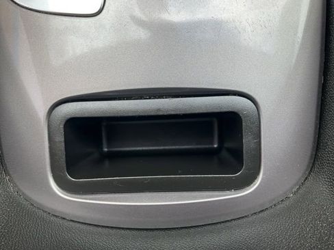 Used 2022 Chevrolet Malibu LT FWD image 17