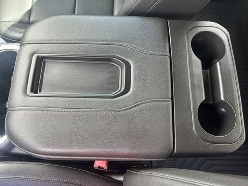 Used 2022 Chevrolet Silverado 1500 LTZ AWD/4WD image 24