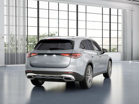 Used 2026 Mercedes-Benz GLC 300 image 21