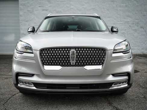 Used 2020 Lincoln Aviator Reserve w/ Equipment Group 201A RWD image 5