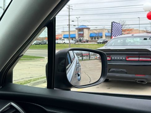 Used 2022 Subaru Forester Premium image 40