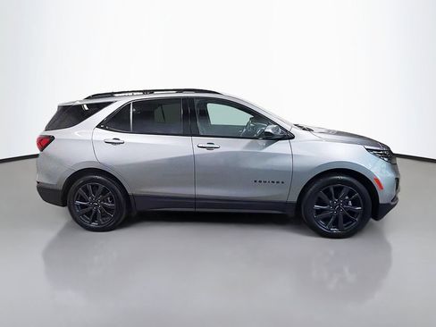 Used 2023 Chevrolet Equinox RS FWD image 10