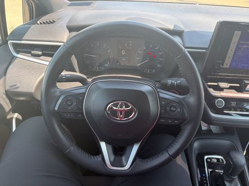 Used 2025 Toyota Corolla SE FWD image 11