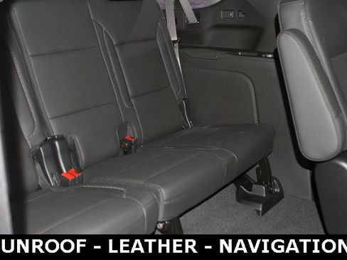 New 2025 GMC Yukon XL Denali w/ Sun & Power Step Package image 28