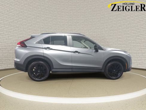 Used 2024 Mitsubishi Eclipse Cross AWD image 4