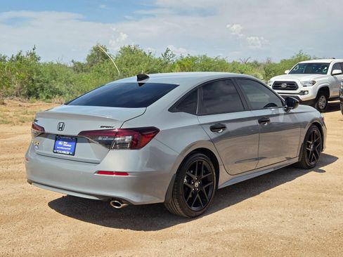 Used 2025 Honda Civic Sport image 5