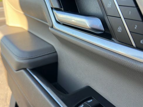 Used 2022 GMC Sierra 1500 SLT image 26