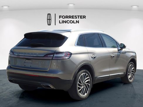 Used 2020 Lincoln Nautilus Reserve w/ Equipment Group 201A AWD/4WD image 3
