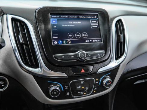 Used 2021 Chevrolet Equinox LS w/ LS Convenience Package FWD image 24