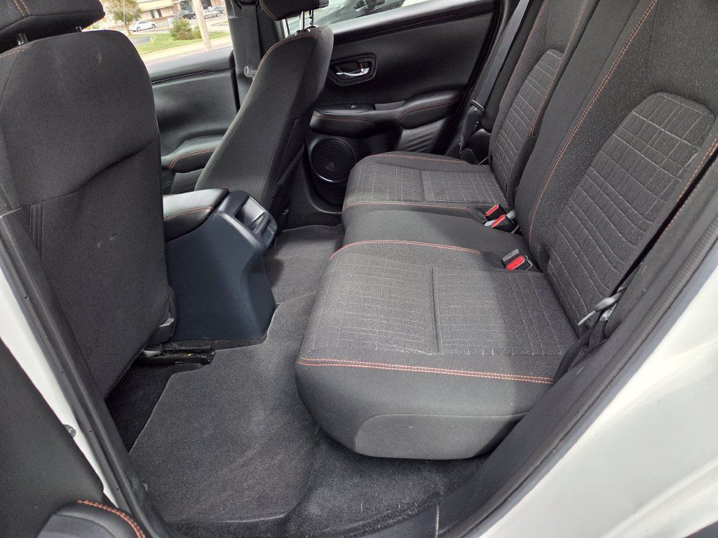 Used 2024 Honda HR-V Sport image 18