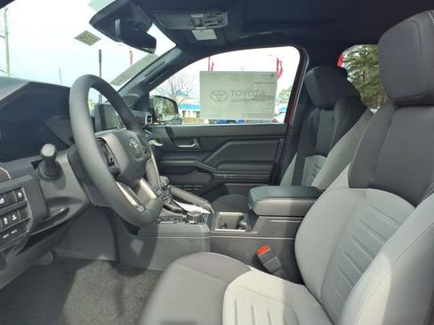 New 2026 Toyota Tacoma TRD Sport w/ TRD Sport Upgrade Package image 4