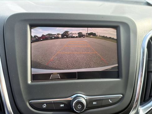 Certified 2022 Chevrolet Equinox LT FWD image 14