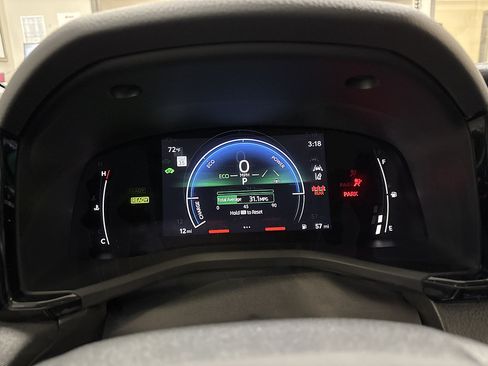 New 2026 Toyota Camry LE w/ Convenience Package AWD/4WD image 9