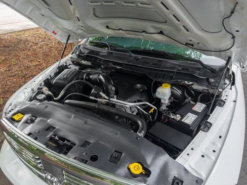 Used 2019 RAM 1500 Big Horn AWD/4WD image 64