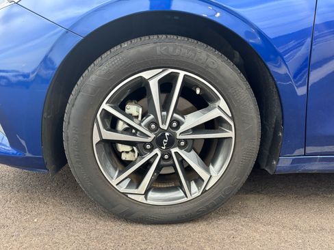 Certified 2023 Kia Forte LXS w/ LXS Technology Package FWD image 6