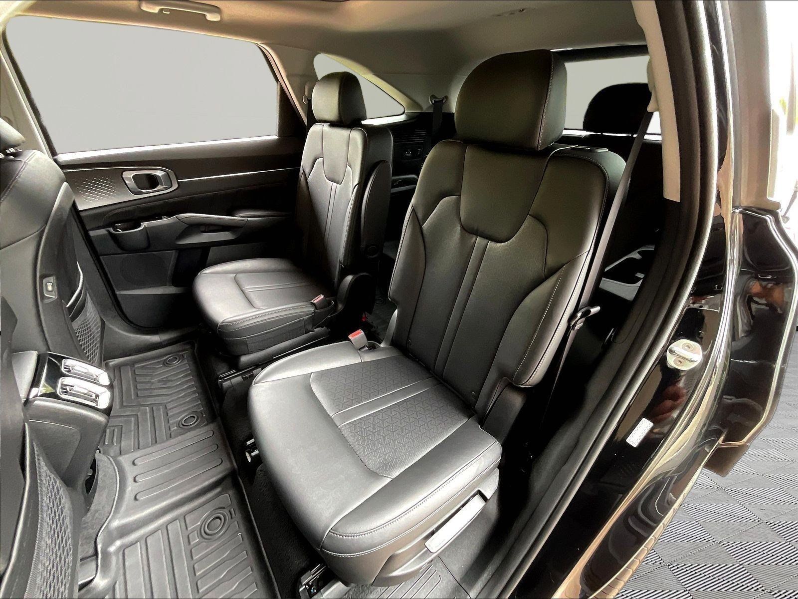Used 2022 Kia Sorento SX AWD/4WD image 21