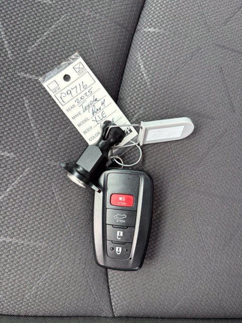 Used 2025 Toyota RAV4 XLE w/ Convenience Package AWD/4WD image 6