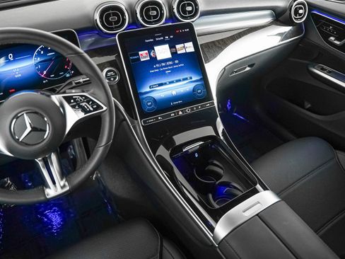 Certified 2026 Mercedes-Benz GLC 300 image 18
