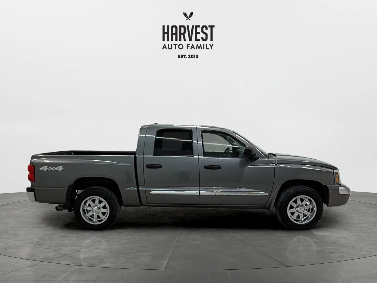 Used 2005 Dodge Dakota Laramie w/ Trailer Tow Group AWD/4WD image 8