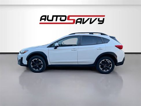 Used 2023 Subaru Crosstrek 2.0i Premium image 4