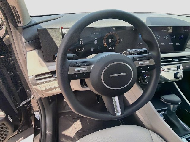 New 2026 Hyundai Tucson SEL Plus FWD image 11