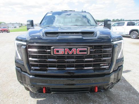 New 2026 GMC Sierra 2500 AT4X AWD/4WD image 12