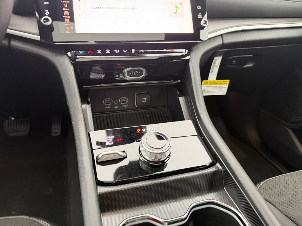 New 2026 Jeep Grand Cherokee Altitude AWD/4WD image 11