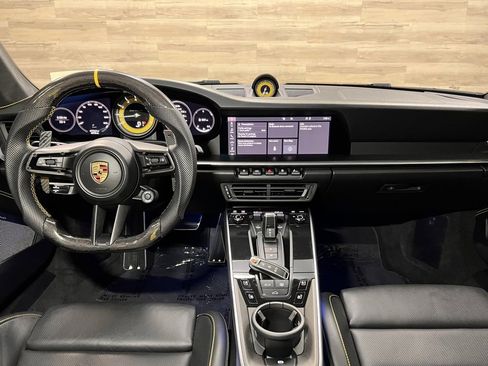 Used 2021 Porsche 911 Turbo S image 2
