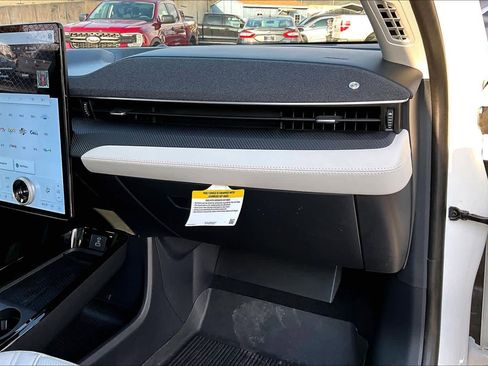 Used 2023 Ford Mustang Mach-E Premium image 18