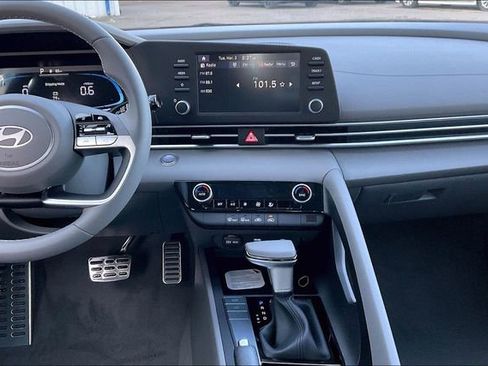 New 2026 Hyundai Elantra SEL Sport Premium FWD image 7