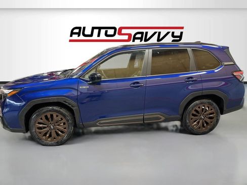 Used 2025 Subaru Forester Sport w/ Popular Package AWD/4WD image 4