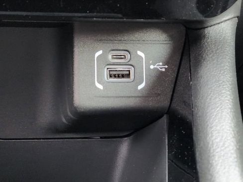 New 2026 Jeep Compass Latitude AWD/4WD image 21