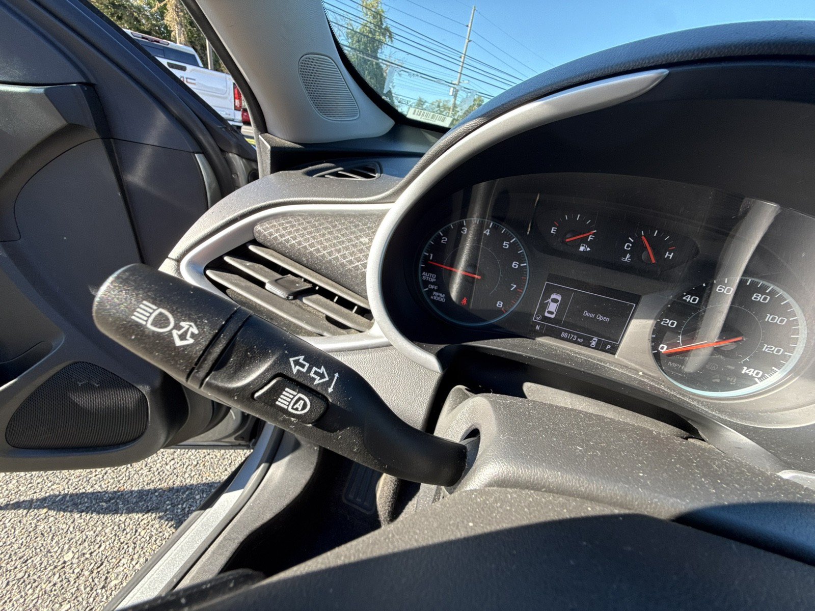 Used 2023 Chevrolet Malibu LT FWD image 21