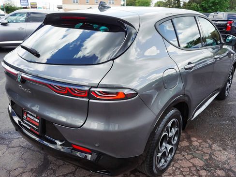 Used 2024 Alfa Romeo Tonale Ti AWD/4WD image 6