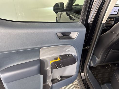Used 2025 Ford Maverick Tremor AWD/4WD image 16