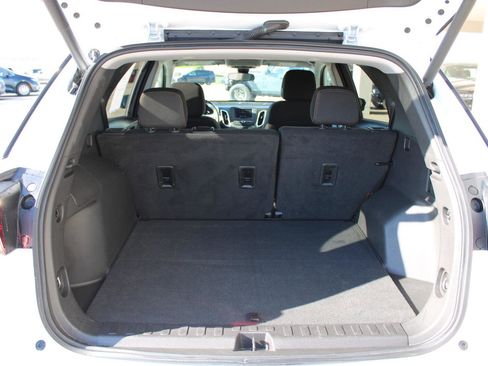 Used 2024 Chevrolet Equinox LT image 26